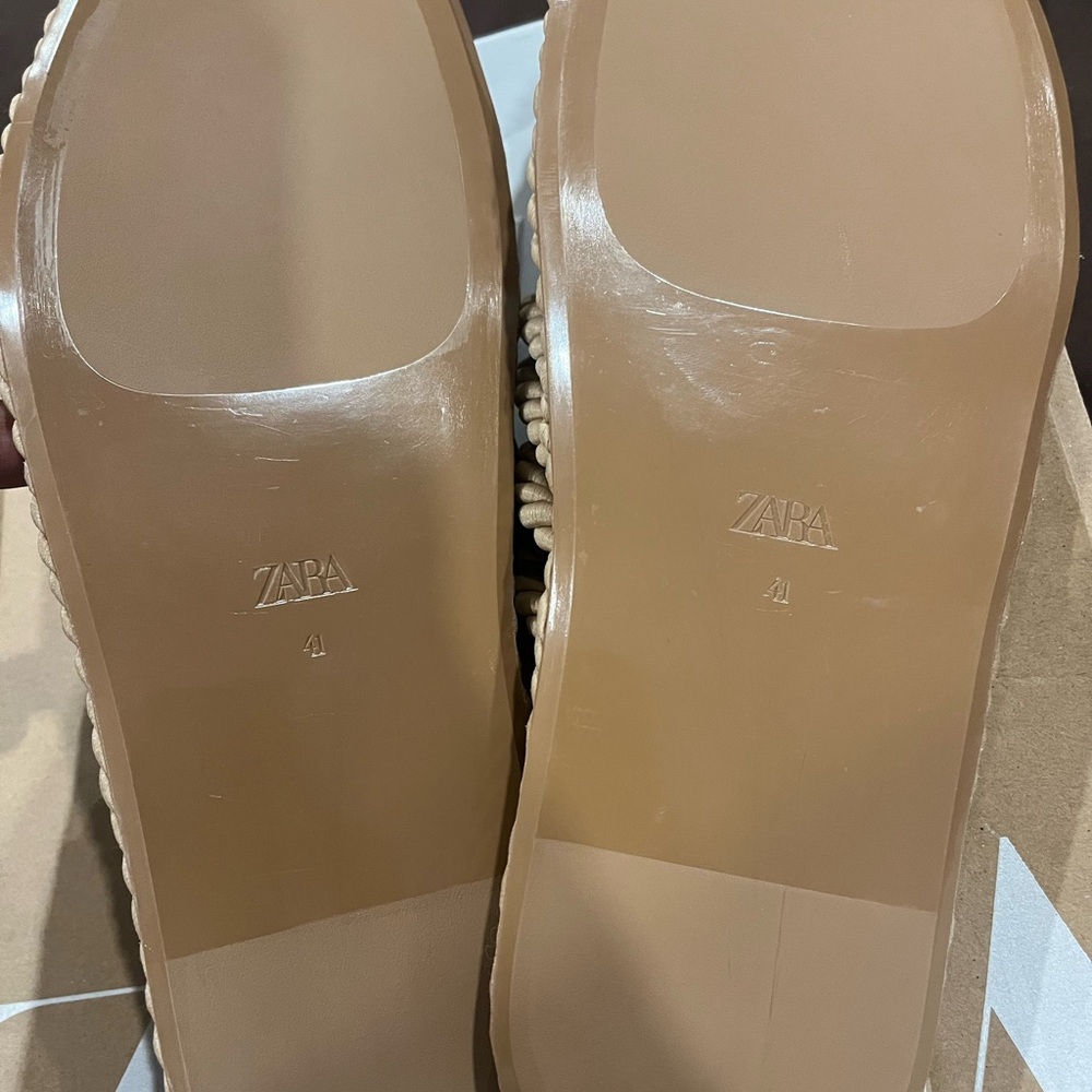 Zara *Brand New* Rope Sandal - Picture 4 of 4
